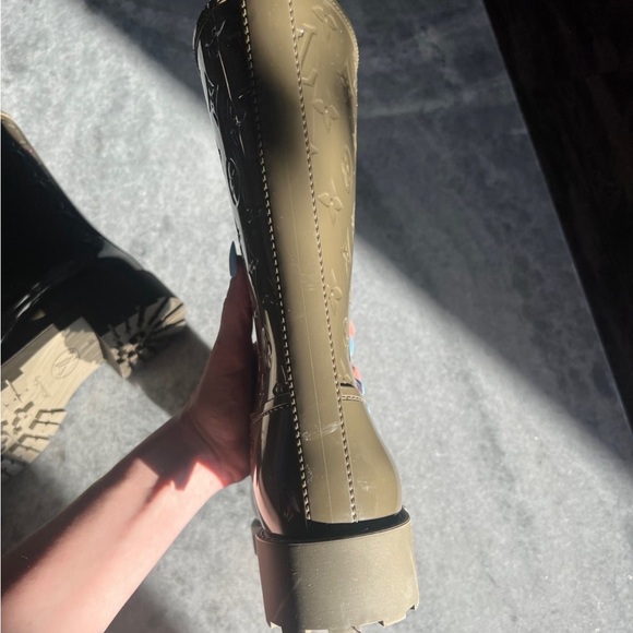 Louis Vuitton Rain Boots - Picture 9 of 12